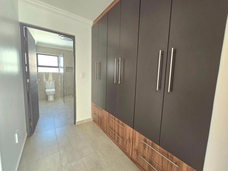 3 Bedroom Property for Sale in Britannia Bay Western Cape